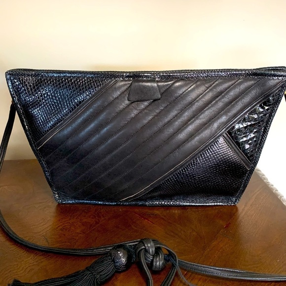 Carlo Fiori Handbags - Vintage Carlos Fioro Italian Nubuck Black Leather Envelope Purse